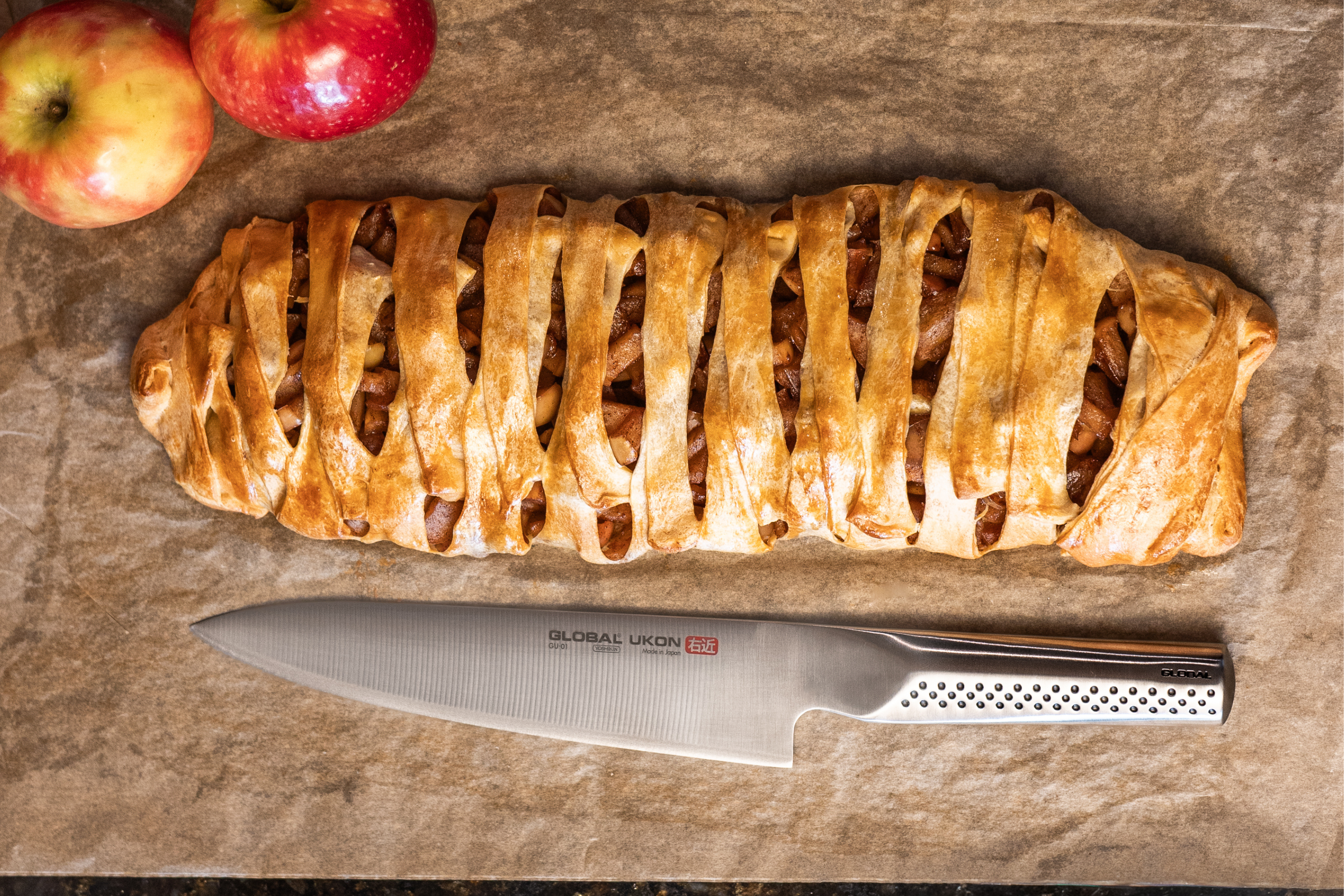 Warm Apple Strudel Made Easy with Global UKON