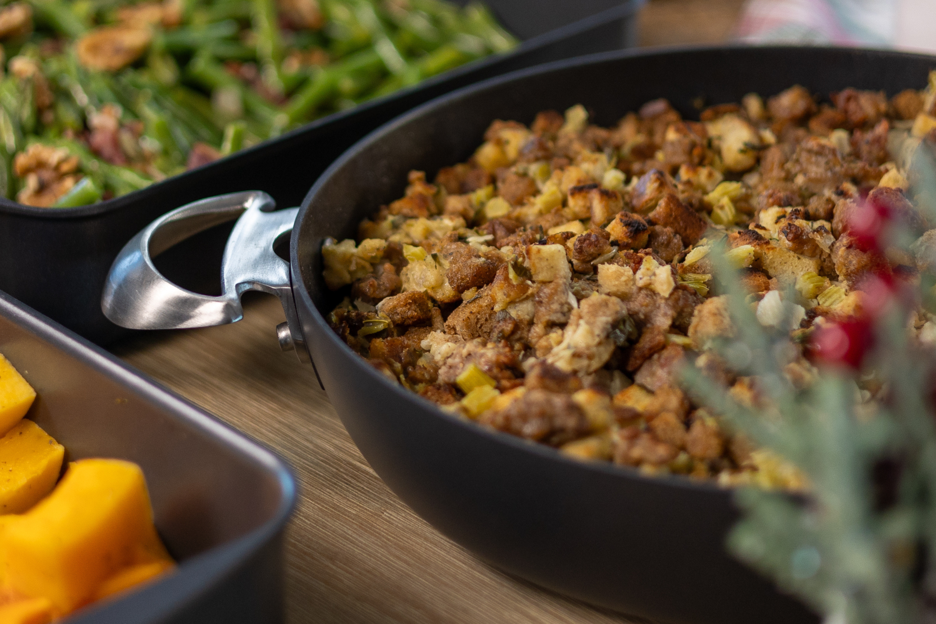 How to Make One-Pan Sausage Stuffing in the Professional Chef Pan 