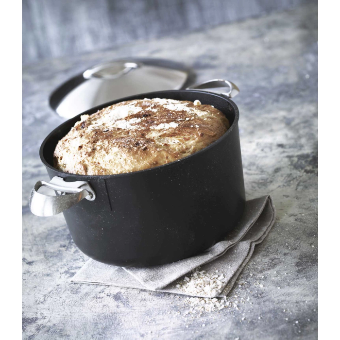 PROFESSIONAL 7 QT Dutch Oven | Scanpan USA